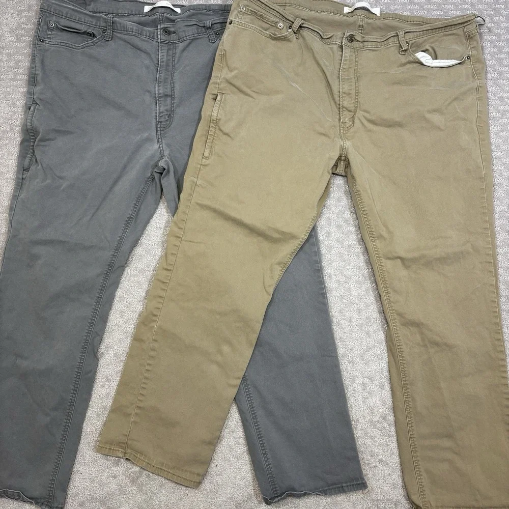 Levi's Signature Gold Athletic Fit Men's Jeans 44x30 Lot Of  2 Stretch Tan Grey